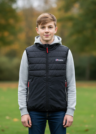 Жилетка утепленная berghaus tech v2 рост 150-160, 13 лет оригинал