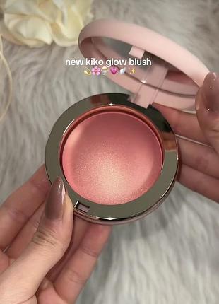 Запечені румʼяна kiko milano hug couture cheek dewlight highlighting blush
