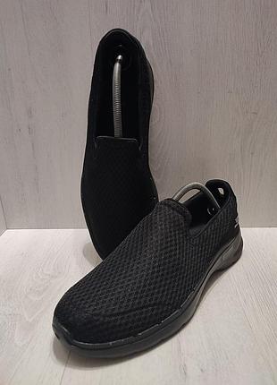 Кроссовки skechers 45,5- стелька 30 см