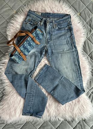 Бомбезні джинси🫐 🏷️levi’s розмір—с стан—ідеал