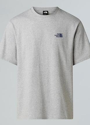 The north face "hiker" graphic tee 🏔️🏃‍♂️
