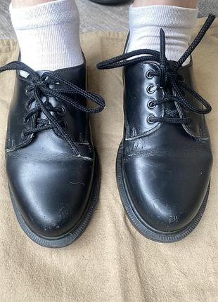 Туфлі оксфорди dr martens