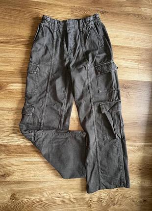 Bershka карго-штани сірі, розмір s-m (стан ідеальний)