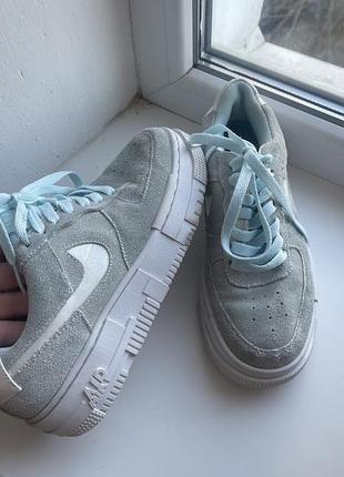 Кросівки жіночі nike