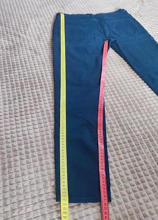 Чоловічі темно-сині джинси slim fit на болтах (розмір 32/32) – ідеальний стан