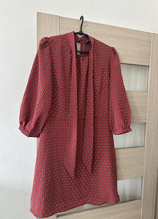 Коротка сукня