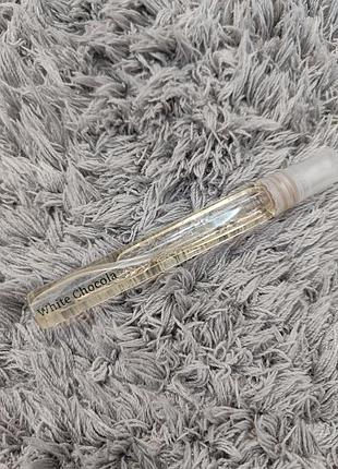 Пробник парфюмной воды white chocola
4 ml