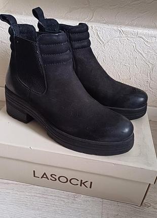 Чоботи lasocki жіночі, 41 розмір(устілка 26,5)