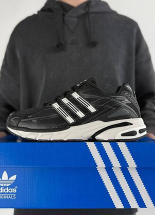 Мужские кроссовки adidas adistister cushion black white