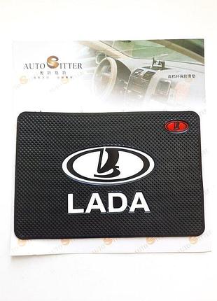 Коврик на панель антиковзкий lada