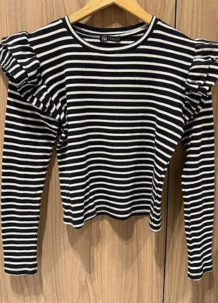 Чорна біла кофта zara, гольфік, светр