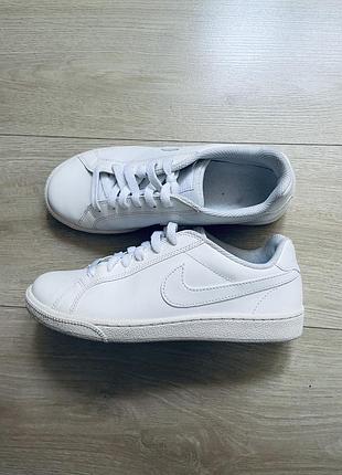 Кросівки nike