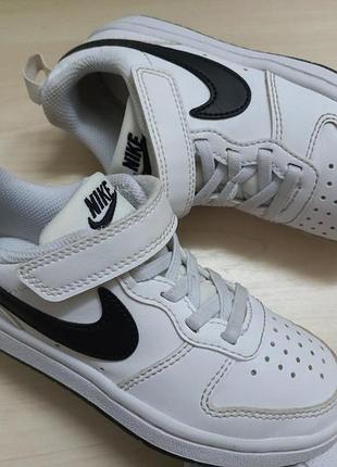 Кроссовки весна-лето мал.27р. nike вьетнам