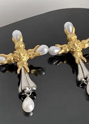 Сережки schiaparelli хрести з перлами