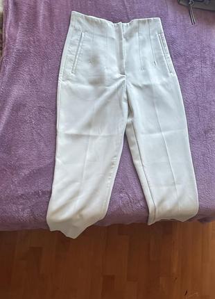 Класичні жіночі брюки zara