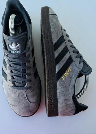 Adidas gazzel 37,5 розмір