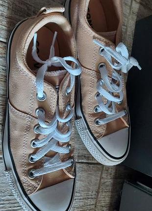 Майже нові кеди converse