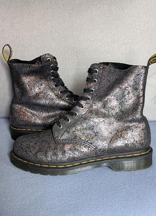 Dr . martens оригінальні жіночі черевики