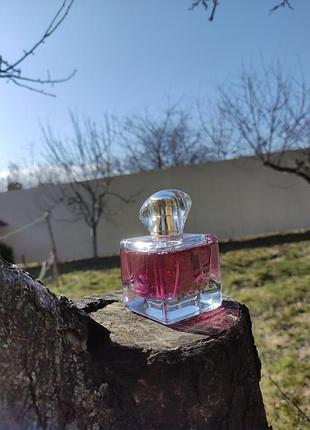 Avon "today tomorrow always everlasting"