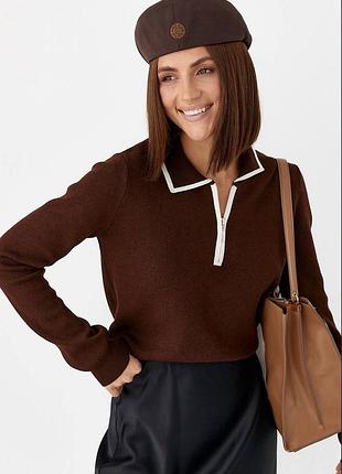 Светр жіночий