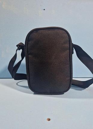 Барсетка nike vertically чорна 7