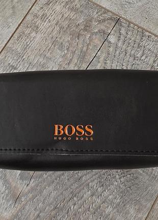 Оригінальний футляр для окулярів hugo boss