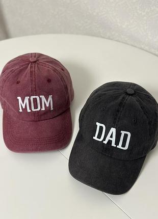 Комплект кепок бейсболка парна тато мама (dad mom) 56-60р сірий з червоним (8090)