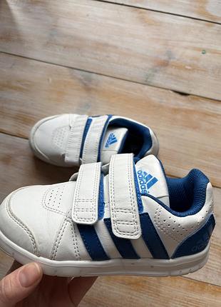 Кросівики adidas 27 рр