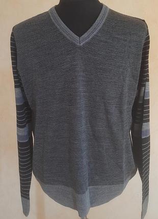 Мужской свитер