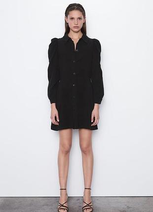 Платье zara черная мягкий деним с рукавами фонариками на пуговицах короткая l