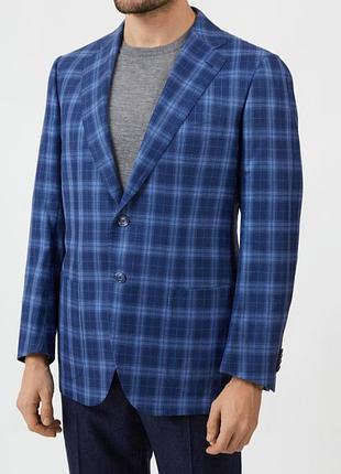 Стильный брендовый мужской жакет, zara man, размер 52,новый.
хорошее качество
