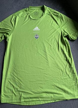 Спортивная футболка adidas sounders fc
