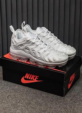 Женские кроссовки nike vapor max