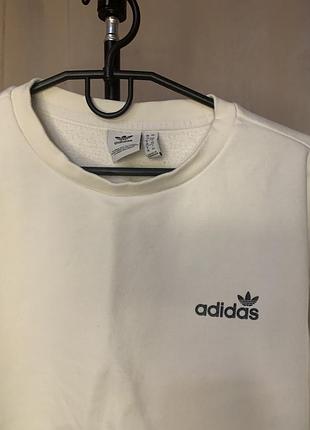 Укорочений худі бренду adidas 3
