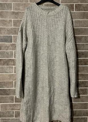 Шерстяное платье, фирменное, оверсайз