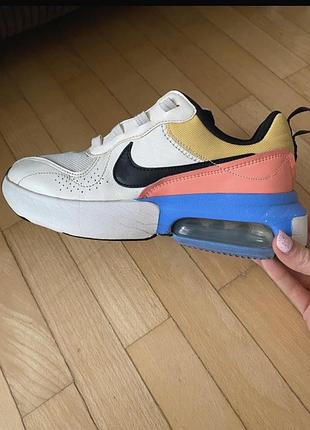 Кросівки nike