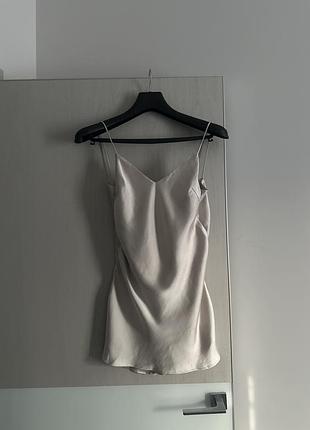 Короткое платье zara, размер хс