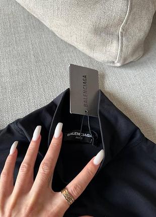 Брендова водолазка 3