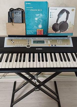 Синтезатор yamaha psr-r200 + подарунки.