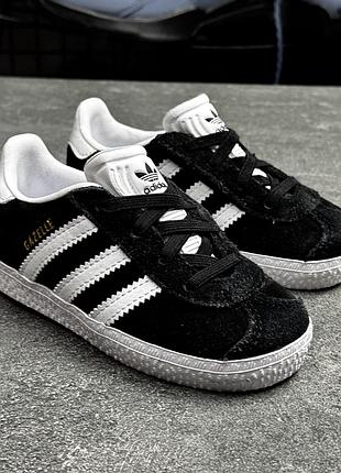 Диьячі кросівки кеди adidas gazelle ih0338