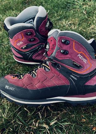 Трекінгові черевики meindl gore-tex + vibram | eu 40 на 38.5-39 розмір.