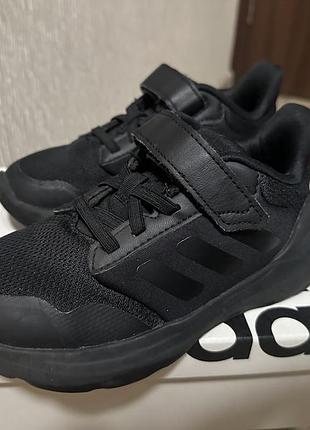 Кросівки adidas