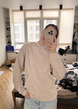 Худі, жіноче, трьох нитка, стан ідеальний, дуже гарний колір, розмір m/l . але за параметрами у мене розмір s