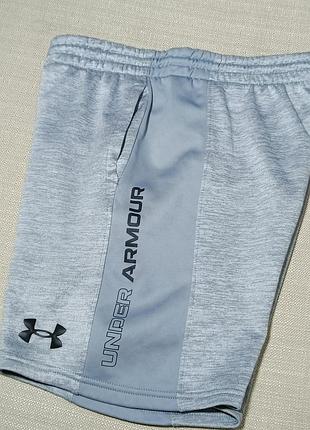 Сірі шорти under armour.  шорти спортивні на зріст 158 см 
шорти на підлітка under armour.