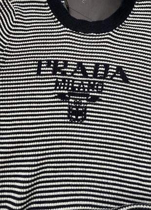 Кофта прада 4