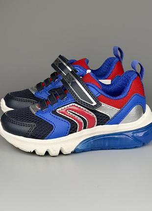 Кроссовки geox ciberdron 24 р. с мигающими огоньками