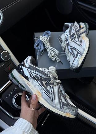 Кроссовки new balance