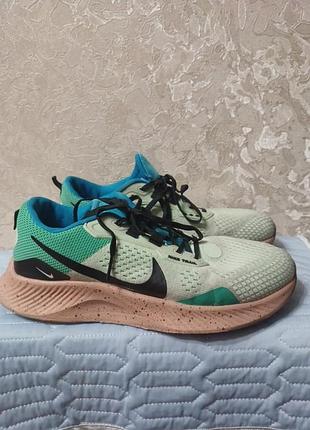 Чоловічі яскраві кросівки nike pegasus trail 2