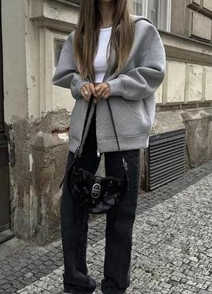 Шикарний худі від zara, тільки чорний колір‼️‼️‼️неопрен, оригінал іспанія, худі zip на замку