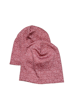 300 грн за 1 шапочку 
новые женские двойные шапочки (в составе merino)
материал: на ощупь содержит merino. 
80% acfil. 20% merino
.